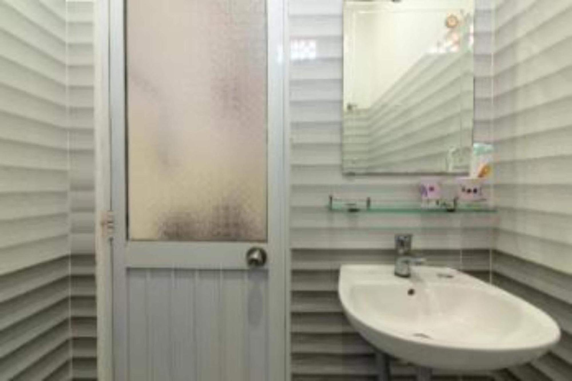 Oyo 868 Viet Anh Motel Đà Nẵng Kültér fotó